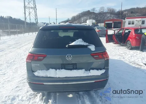 2020 Volkswagen Tiguan 2.0T Se/2.0T Se R-Line Black/2.0T Sel from USA, damaged, VIN 3VV2B7AX1LM104152